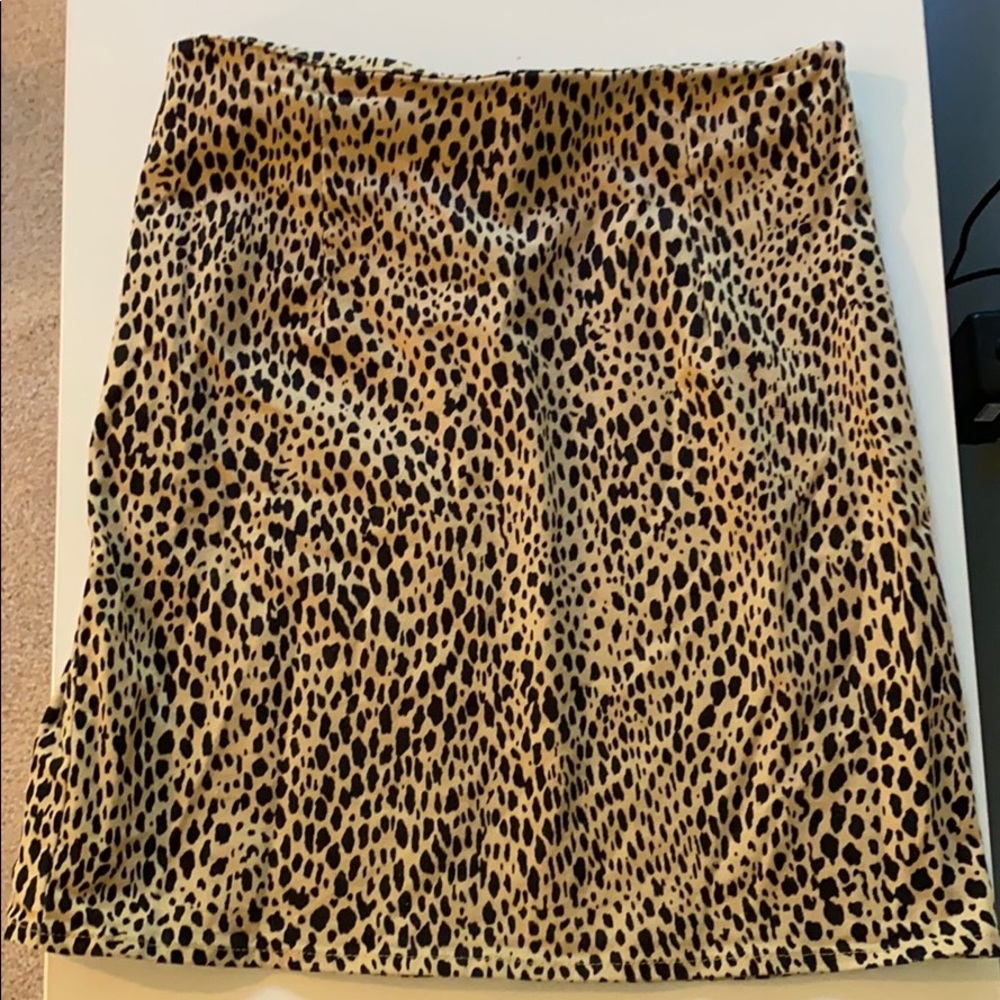 Brandy Melville Cheetah Skirt